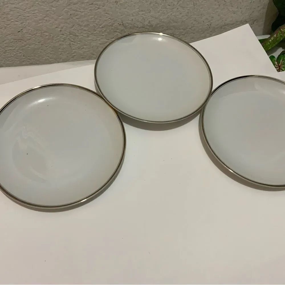 3 International Elegance White Bread Plate 6 1/2" Platinum Rim Plaza China 6035